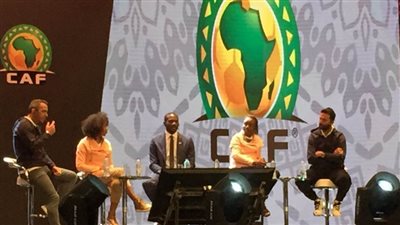 من قبة جامعة القاهرة.. 