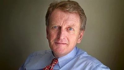 سفير بريطاني سابق: روسيا أخطأت بدعمها لترامب أثناء الانتخابات