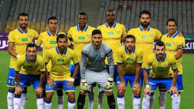 الإسماعيلي يتقدم بثنائية أمام المقاولون العرب بالشوط الأول