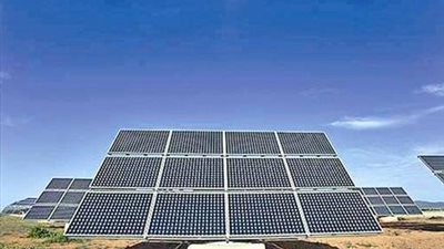 الوادي الجديد تدشن محطة طاقة شمسية بــ1.9 مليون جنيه ببلاط