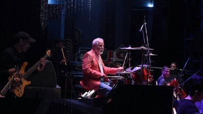 يحيى خليل يبدع في حفله الفني بأوبرا الإسكندرية (صور)