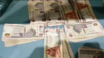 إحباط تهريب ٨١ ألف جنيه في مطار القاهرة