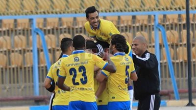 الإسماعيلي في نصف نهائي كأس مصر بثنائية في المقاولون