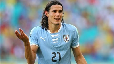 غموض موقف «كافاني» قبل مواجهة فرنسا