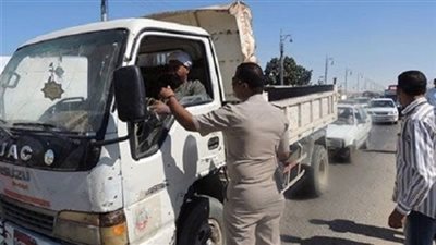 القبض على 50 سائقا يقودون السيارات تحت تأثير المخدرات أعلى الطرق