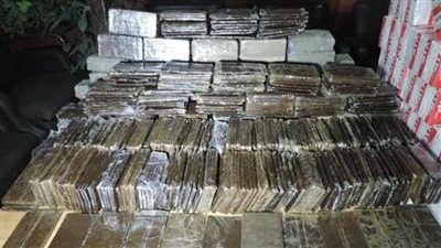 حبس سائق عثر بحوزته على 32 طربة حشيش في سوهاج