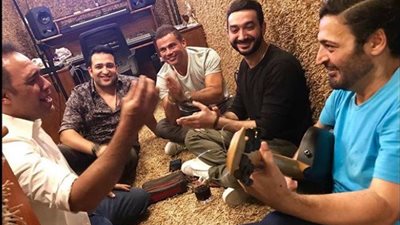 هدية من حميد الشاعري لـ«عمرو دياب» في عيد ميلاده