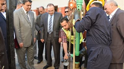 بالصور.. «زكي عابدين» يشيد بنجاح مشروع الصرف الصحي بنظام MBR