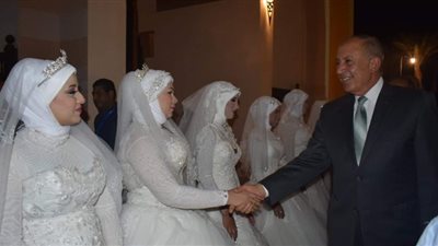 20 صورة ترصد حفل الزفاف الجماعي لـ22 من الأيتام بالبحر الأحمر