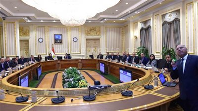 الملامح الرئيسية للخطة الاستثمارية لوزارة النقل.. مدبولي يؤكد الاهتمام بتنفيذ المشروعات الخدمية.. والانتهاء من طرق الربط بين المحافظات