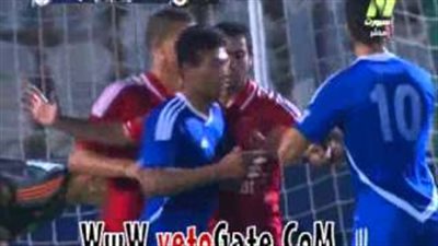 بالفيديو.. شريف إكرامي يتصدى لفرصة خطرة لسموحة أمام الأهلي