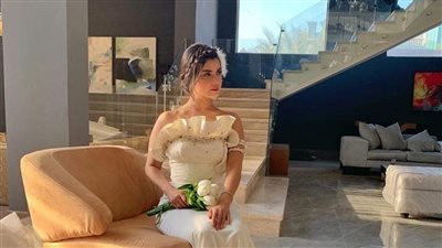 رانيا منصور بفستان الزفاف في مسلسل «ابن أصول»