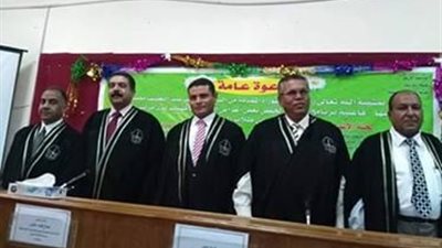 رسالة دكتوراه بالأزهر توصي بإعداد برامج لتجنب أعراض القولون العصبي