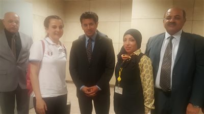وزير الرياضة يغادر مطار القاهرة عقب استقبال بعثة البحر المتوسط