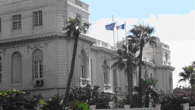 سفارة فرنسا تعلن عن جائرة حقوقية قيمتها 150 ألف جنيه