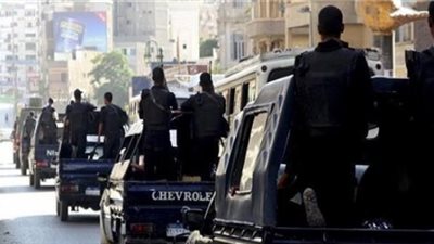 ضبط 51 متهما والتحفظ على 66 كرسيا خلال حملة في الهرم