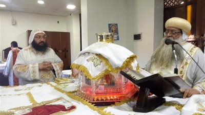 15 صورة ترصد قداس صوم نينوي برئاسة الأنبا تكلا في دشنا