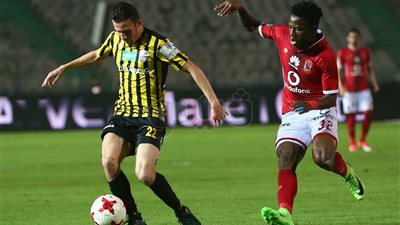 75 دقيقة.. الأهلي يبحث عن هدف الفوز أمام المقاولون