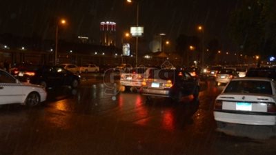«المرور» تناشد قائدي السيارات الالتزام بالتعليمات أثناء سقوط الأمطار