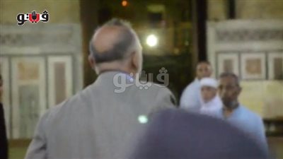 بالفيديو..ِ مشادات كلامية بين شيوخ الرفاعية و«أثريين» بمسجد الرفاعي