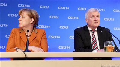 وزير داخلية ألمانيا يعلن حسمه الاستقالة بعد اجتماعه مع «ميركل»