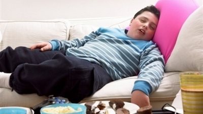 احذرى.. السمنة تضعف تركيز وذاكرة طفلك