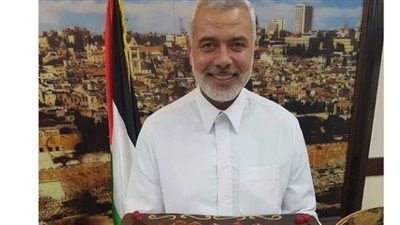 حماس تحتفل بفشل الانقلاب على أردوغان بـ«تورتة»