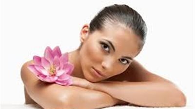 قناع الخميرة والليمون لتفتيح الجسم