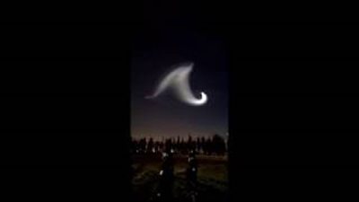 رصد جسم غريب ساطع في سماء الصين (فيديو)