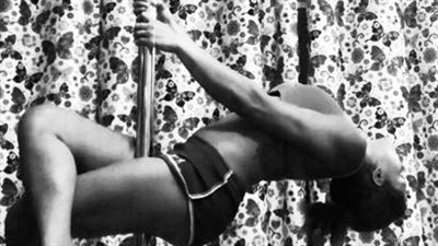 ناهد السباعي تستعرض رشاقتها بملابس جريئة في أحدث ظهور (صور)