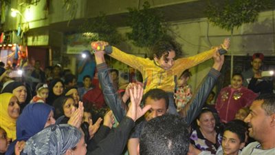 بالصور.. قصة عودة الطفلة رقية بعد شهرين من اختطافها بشبرا الخيمة