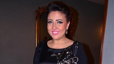 مي كساب تعود للاستديوهات لتسجيل أغاني ألبومها الجديد (فيديو)