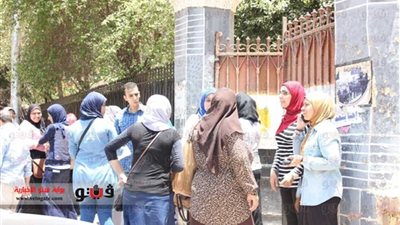 الطالبات تتصدر مشهد الأوائل في الشعبة الأدبية بالثانوية العامة