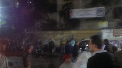 فزع المواطنين بمترو المعادي بسبب احتراق كابلات كهربائية (فيديو)