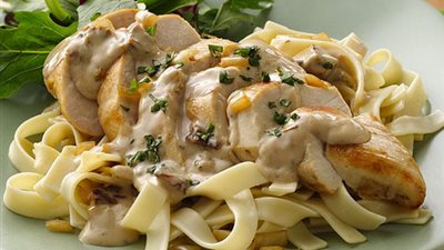 طريقة إعداد مكرونة إسباجيتي بالكريمة والمشروم