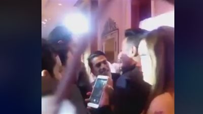 بالفيديو.. حمادة هلال وحسام داغر في حفل زفاف مصطفى أبو سريع