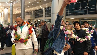 وصول منتخب المصارعة لمطار القاهرة بعد حصد 41 ميدالية ببطولة أفريقيا