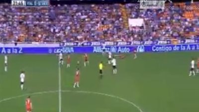 بالفيديو..  فالنسيا يفوز على أشبيليه بثلاثة أهداف لهدف في الدوري الإسباني