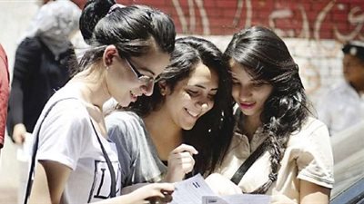 أبرز تعليقات النشطاء على نتيجة الثانوية العامة.. حسام: «الأول على الجمهورية كل سنة من الصعيد».. أسامة: «نص آباء مصر هيفطروا على ولادهم النهاردة».. محمود: «يعني إيه واحد يجيب 1