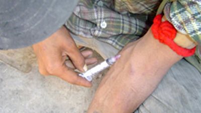 بالصور.. العثور على حقن مخدرات بمدرسة في دمياط