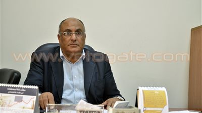 وزير الإسكان يكلف «بحوث البناء» بتحديث كود إعادة استخدام مياه الصرف