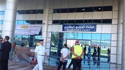 ميناء نويبع يستقبل 241 راكبا و21 سيارة