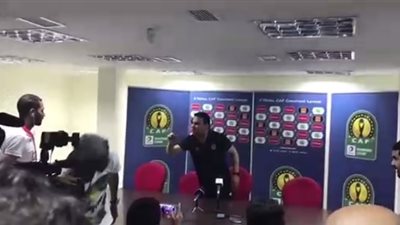 الكاف عن أزمة البدري و«بين سبورت»: لا خلط بين السياسة والرياضة