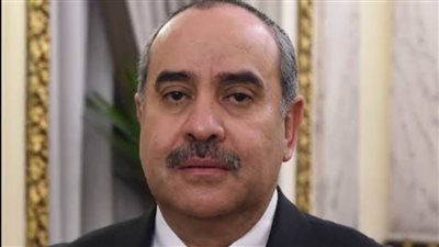 4 ركائز أساسية للنهوض بقطاع الطيران.. تطوير وهيكلة شركة مصر للطيران.. تحديث الأجهزة بالمطارات وتطبيق القواعد القياسية