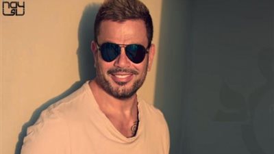 نفاد تذاكر حفل عمرو دياب في لندن