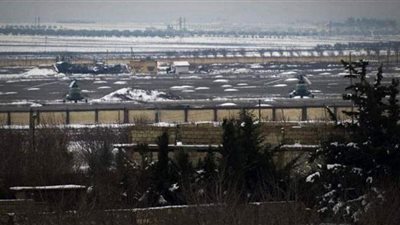 قوات تركية تقصف محيط مطار 