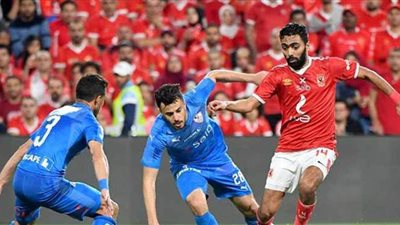 بعد غياب أحمد أحمد.. من الذي يسلم كأس دوري أبطال افريقيا للفائز؟