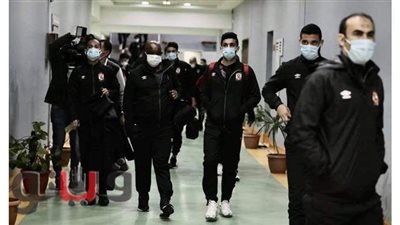 الأهلي يصل إلى ملعب برج العرب لمواجهة أبو قير