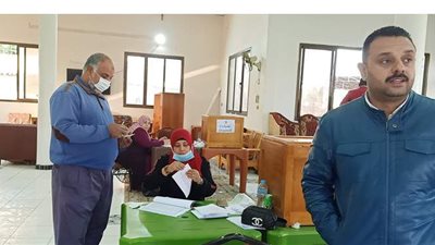 قبل الغلق.. إقبال علي انتخابات نادي كهرباء طلخا في الدقهلية | فيديو وصور