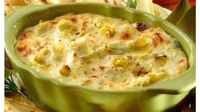 طريقة عمل صينية الدجاج بصوص البشاميل الأخضر